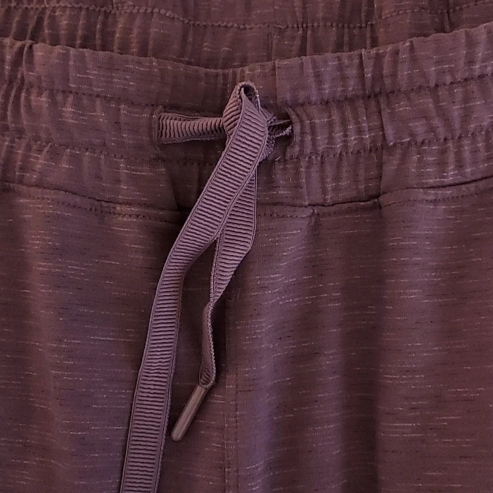 Mondetta athletic shorts XXL - Picture 3 of 5